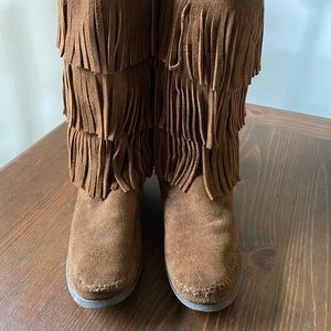 Minnetonka Tall Fringe Boots (Brown) - Size 10